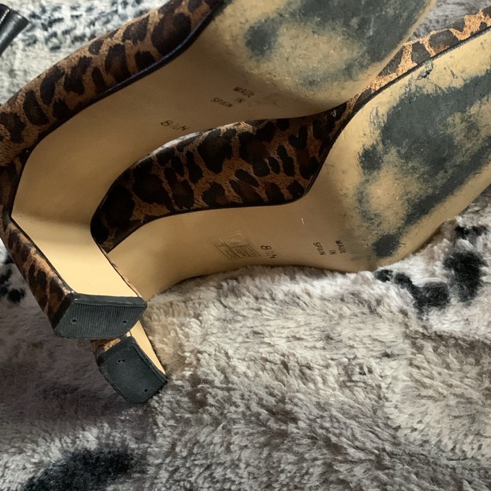 Costa Blanca Animal Print Heels — 8.5 Narrow - Picture 13 of 14